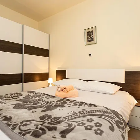 Apartament Dolores D&d, *