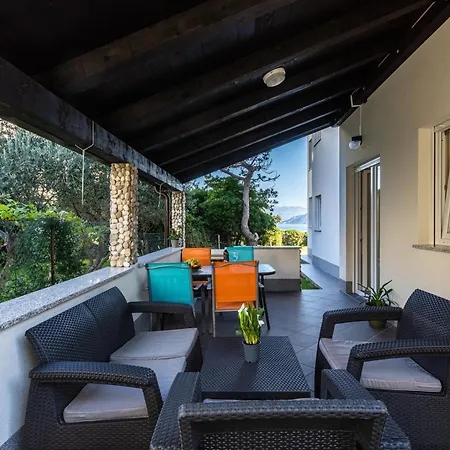 Dolores D&d, Apartment Baska (Krk)