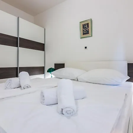 Apartament Dolores D&d,