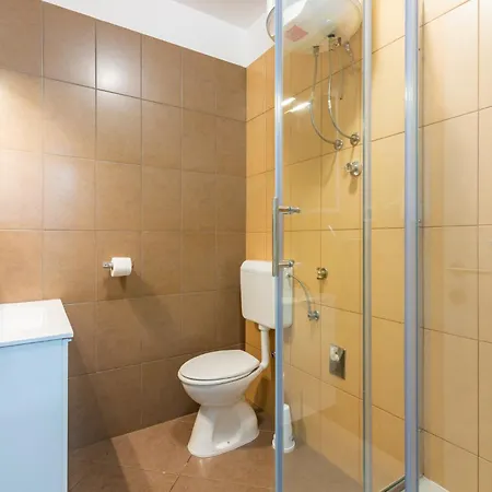 Apartament Dolores D&d, *