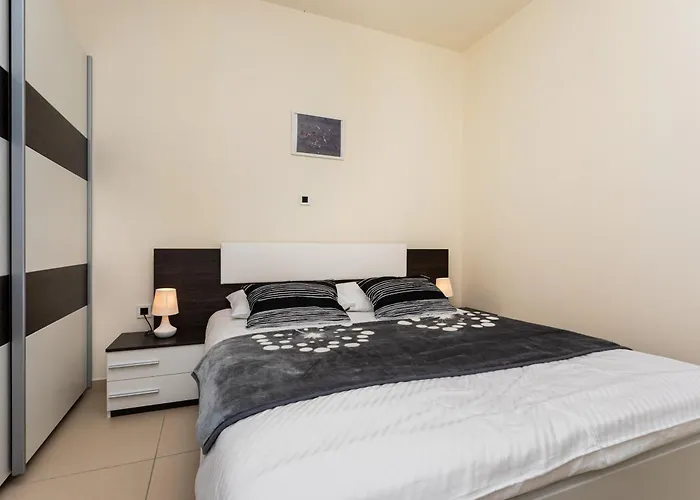 Dolores D&d, باشْكا