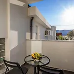 Dolores D&d, Apartmán Baška